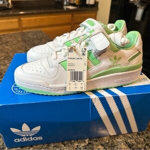 NWT Adidas Forum Low Women’s Size 8